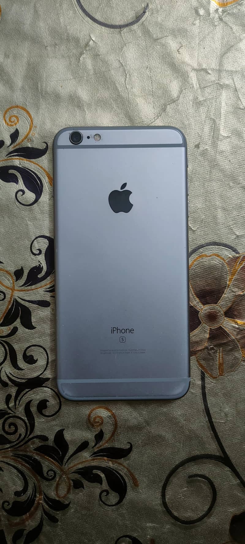 Apple iPhone 6S Plus 0
