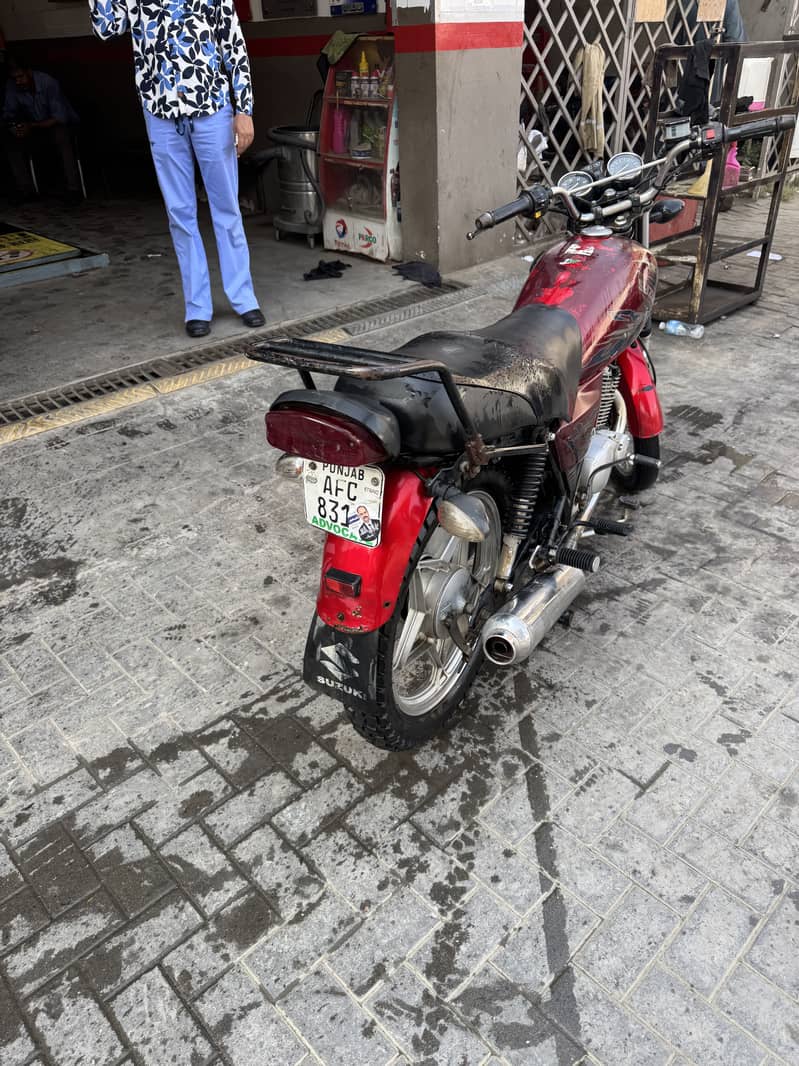 Suzuki 150 1