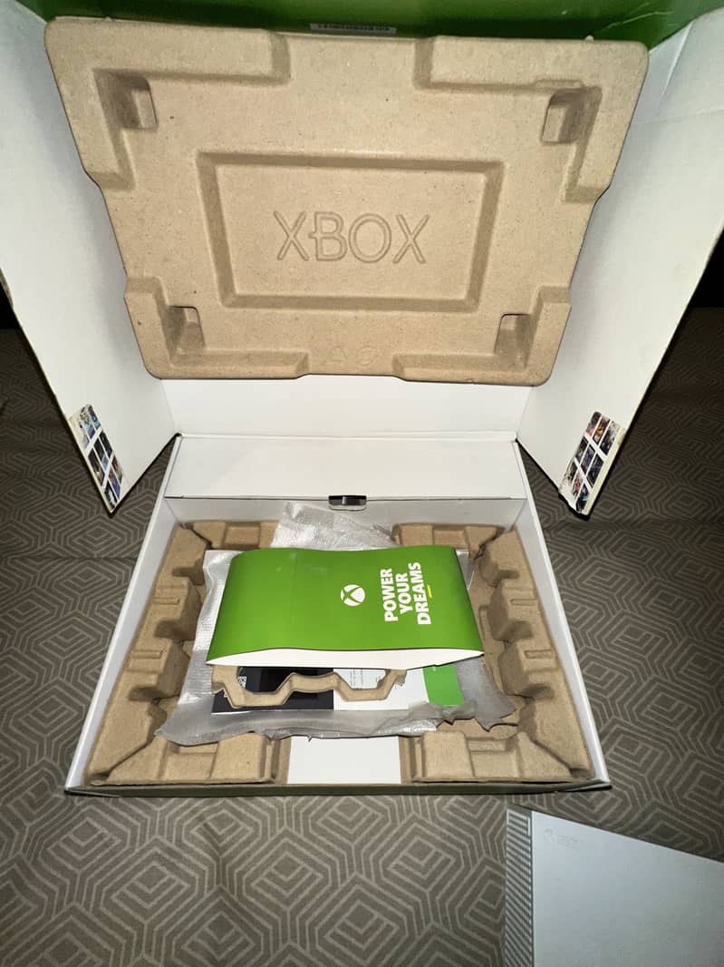 Xbox series S 512 GB 4