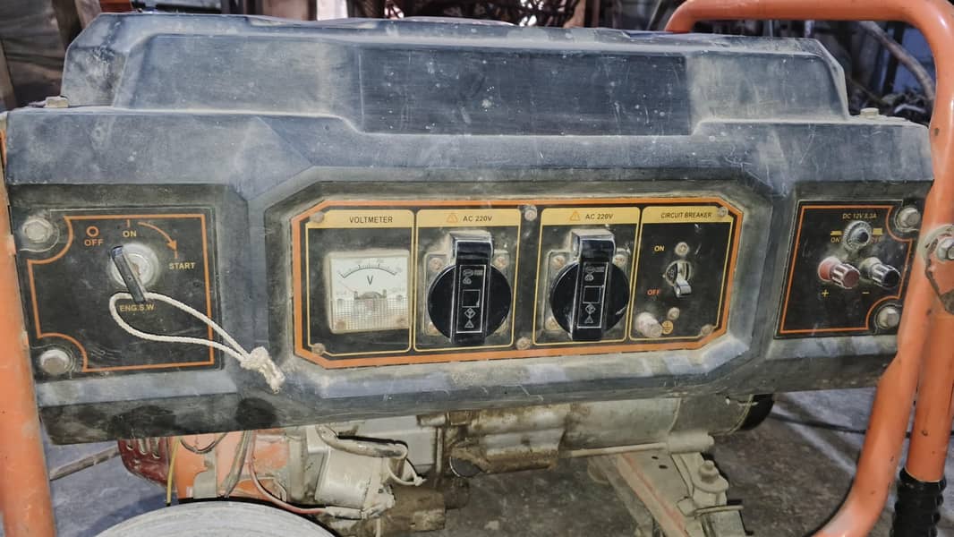 Generator 2.5 KVA 4