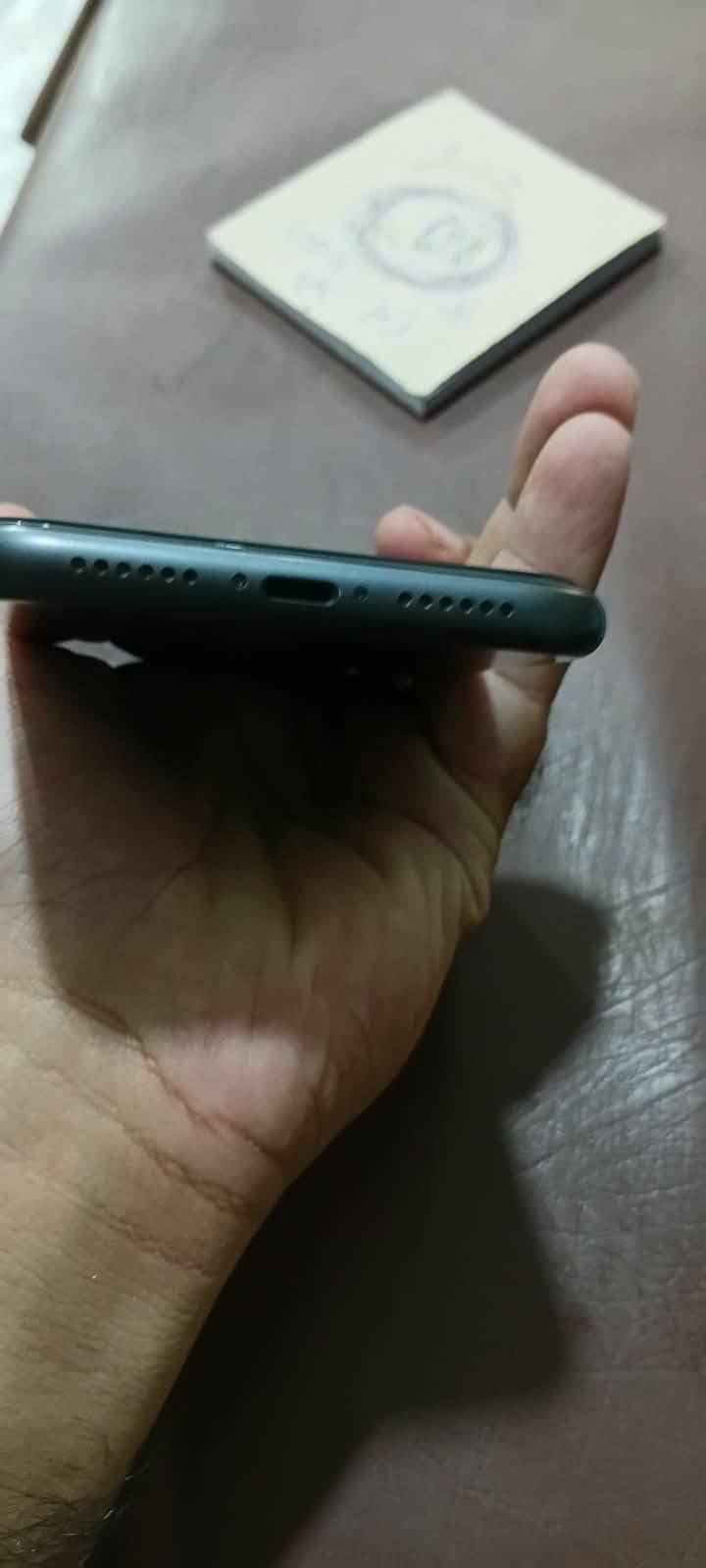 Apple iPhone 11 0