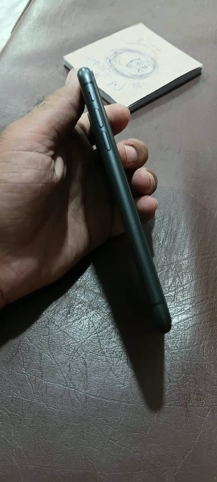 Apple iPhone 11 2