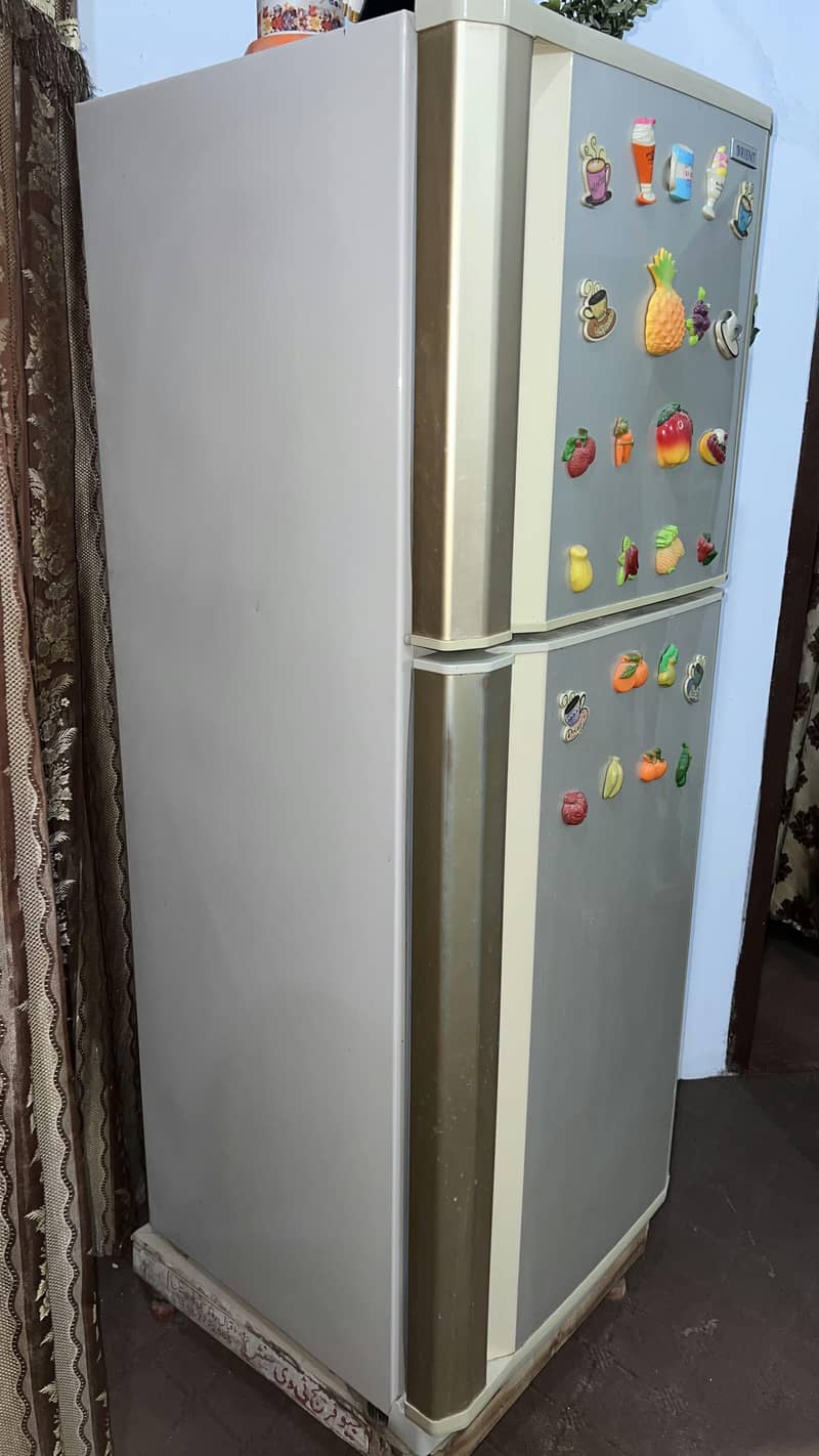 Orient refrigerator large size 2