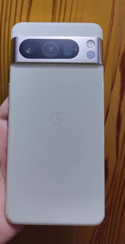 Google Pixel 8 Pro
