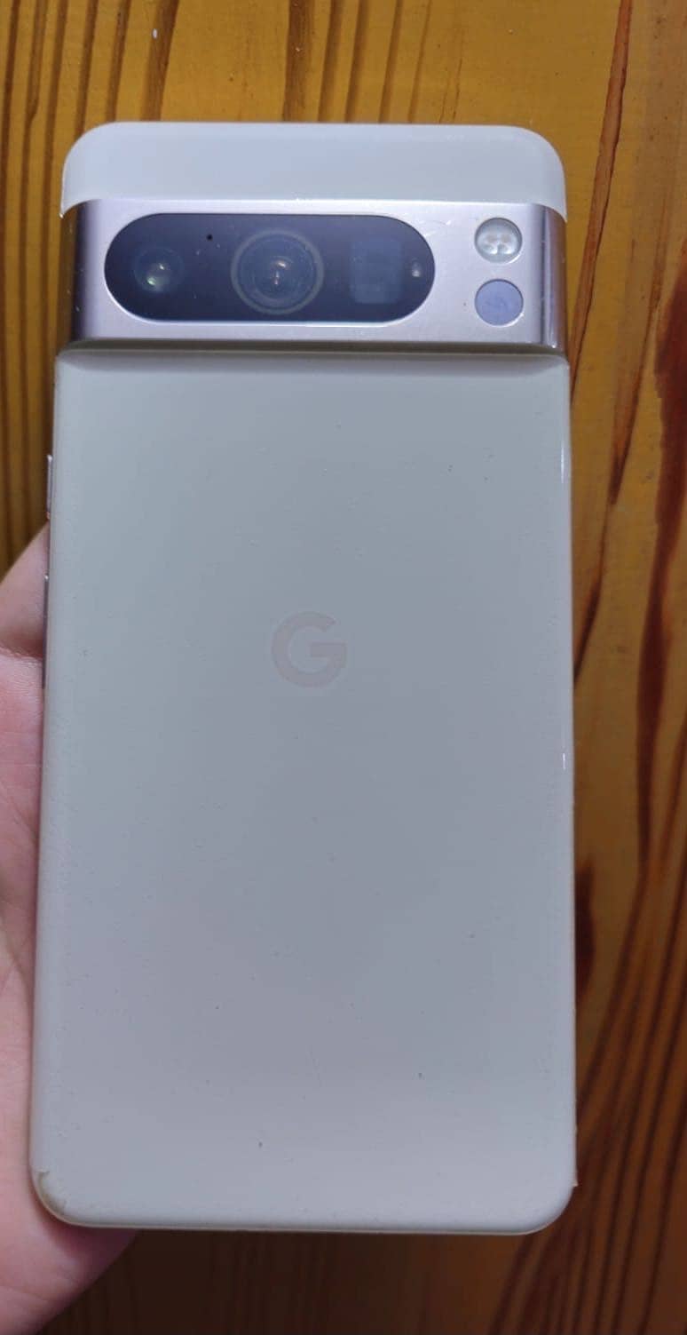 Google Pixel 8 Pro 0