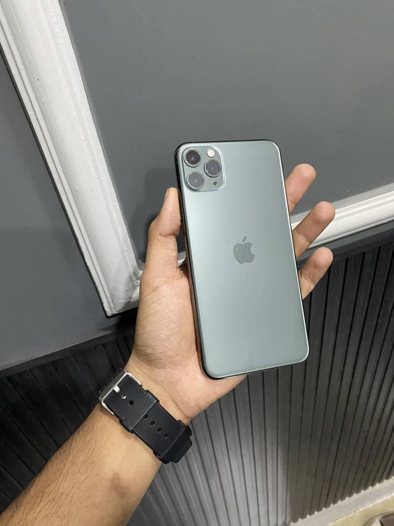 Apple iPhone 11 Pro Max 1