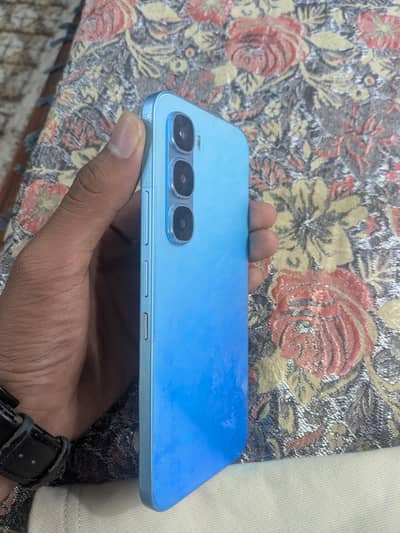 Infinix Hot 60 Pro