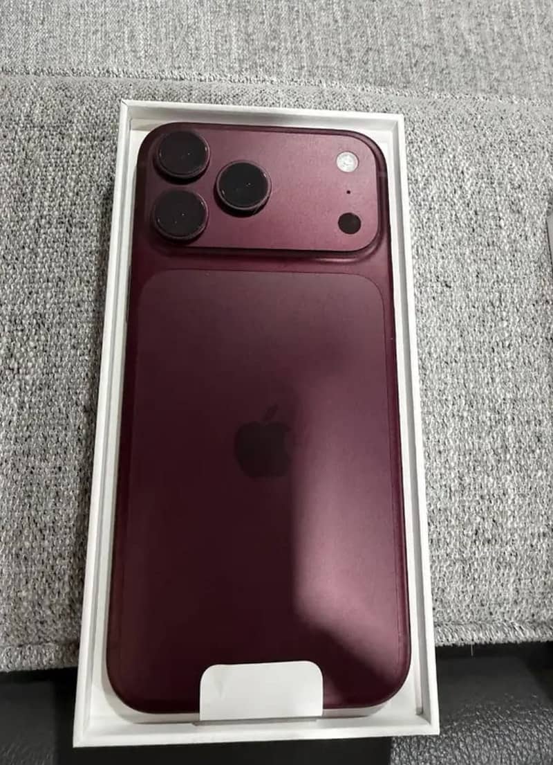 Apple iPhone 18 Pro Max 0