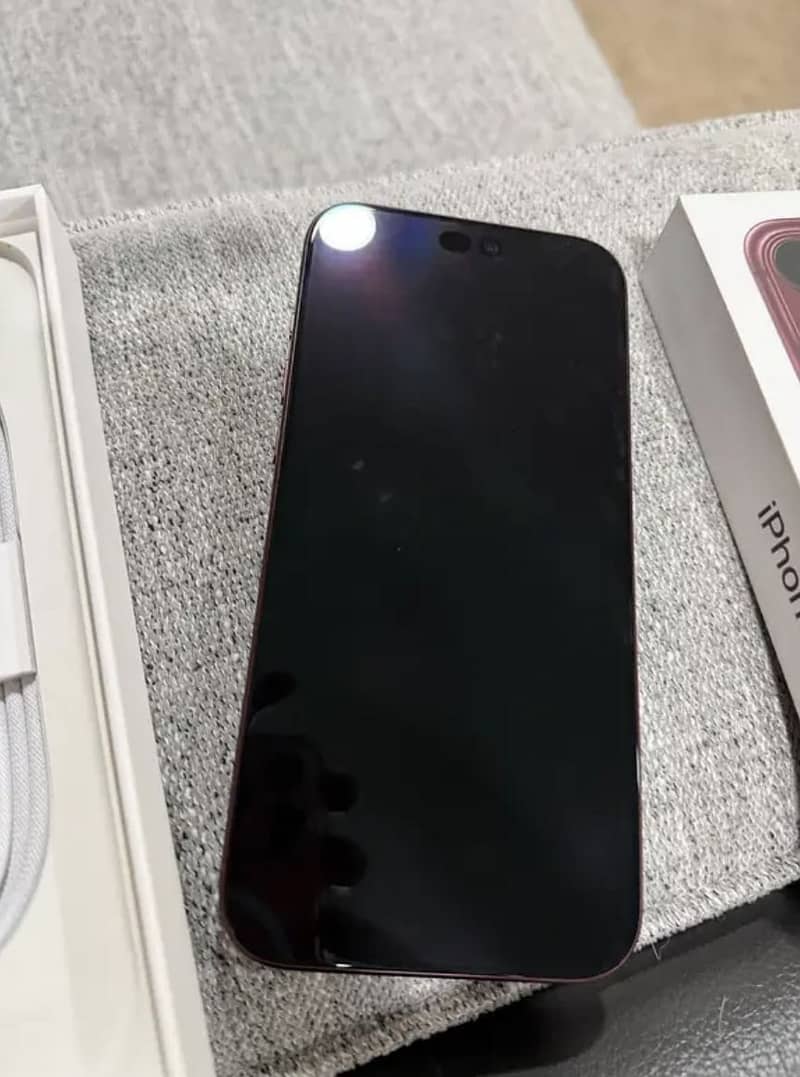 Apple iPhone 18 Pro Max 1