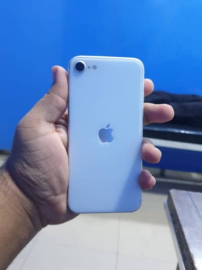 Apple iPhone SE
