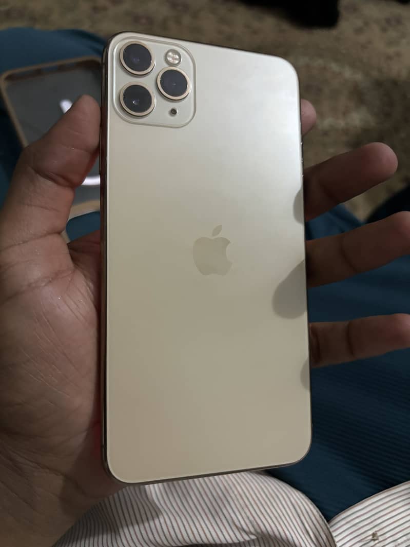 Apple iPhone 11 Pro Max 1