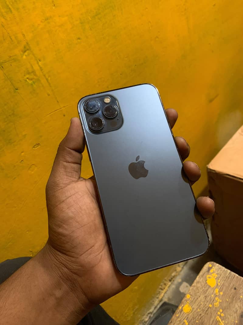 Apple iPhone 12 Pro Max 0