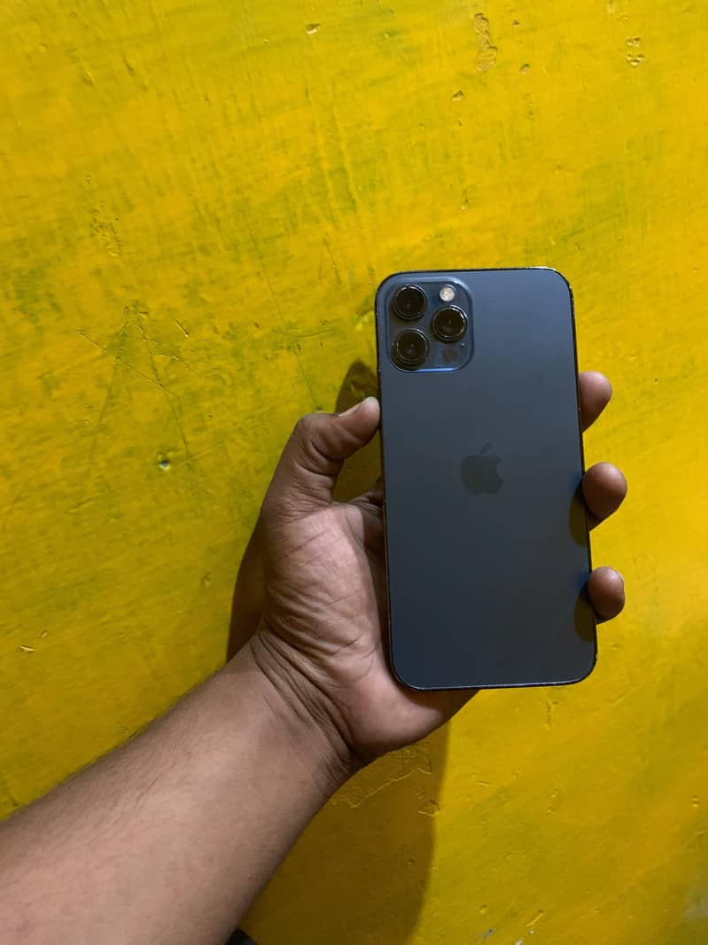Apple iPhone 12 Pro Max 6