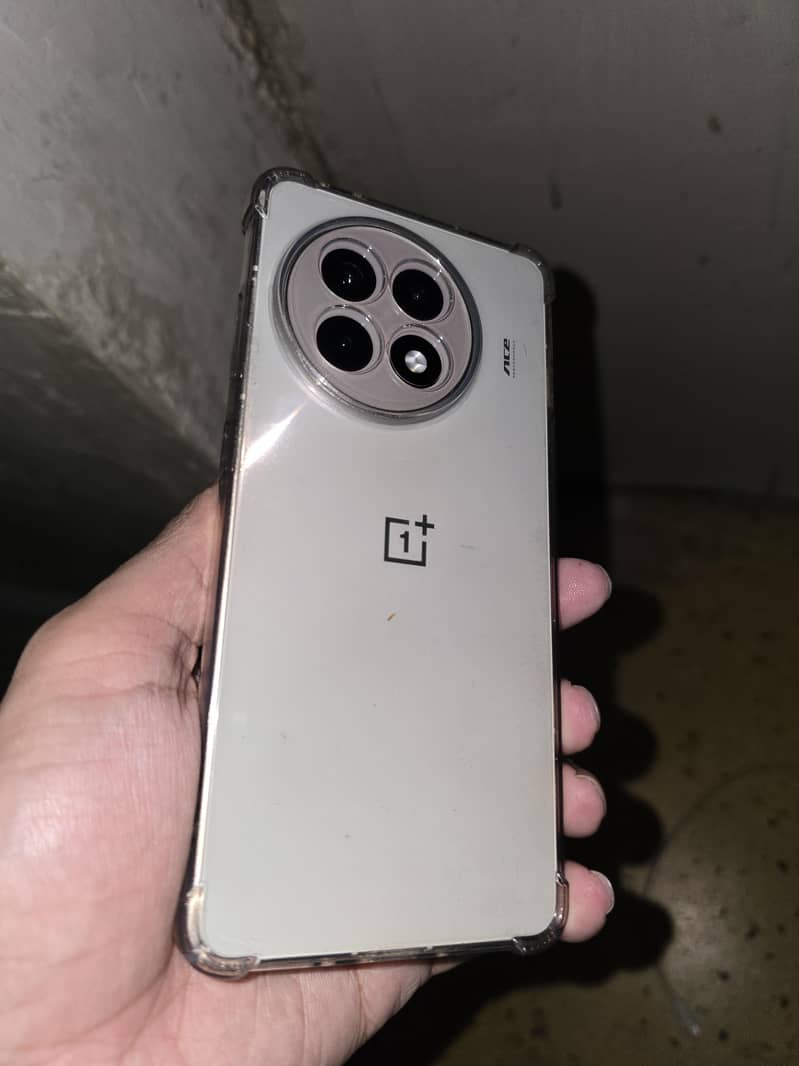 One Plus ACE 5 2