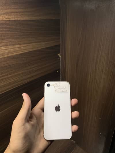 Apple iPhone SE