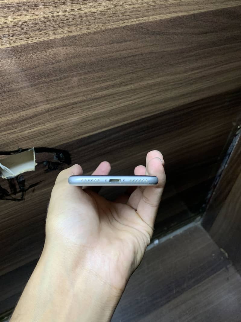 Apple iPhone SE 2