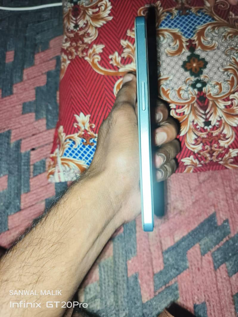 One Plus Ace 2V 0