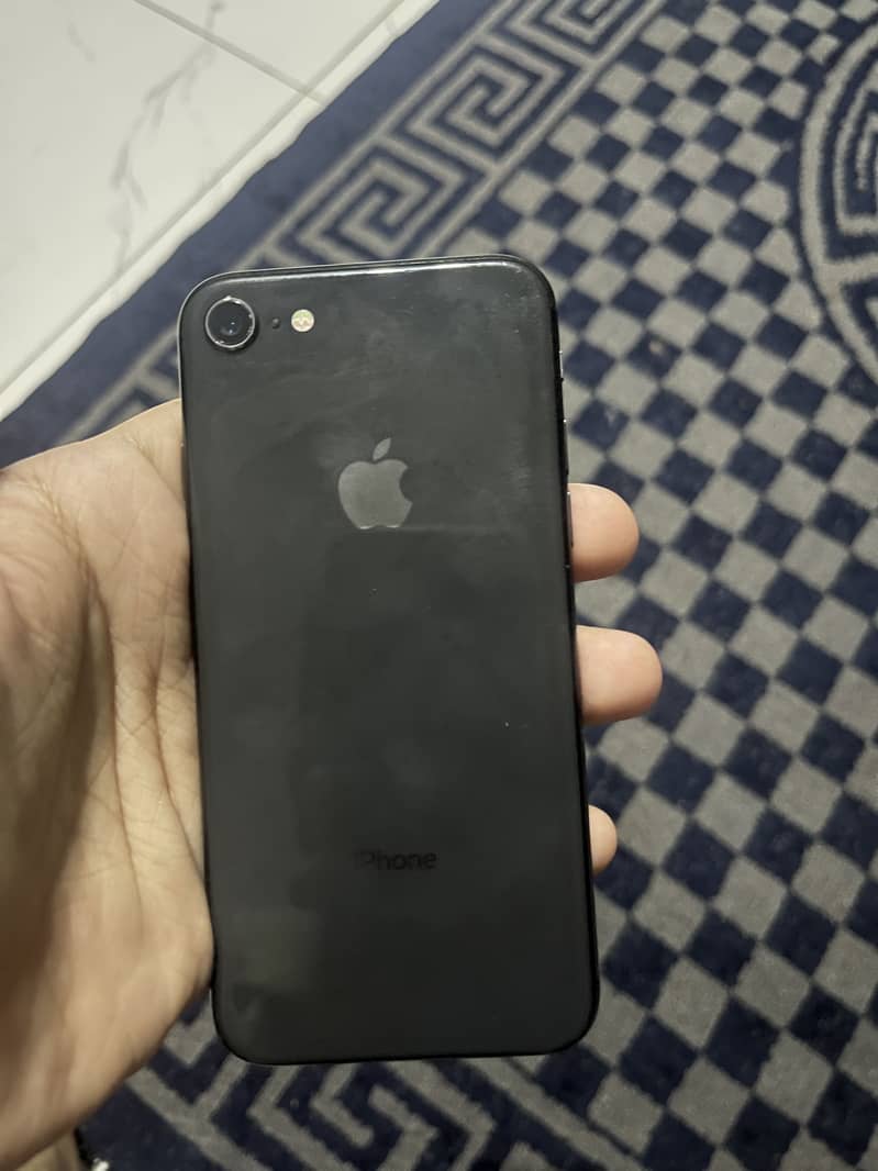 Apple iPhone 8 MDM 5