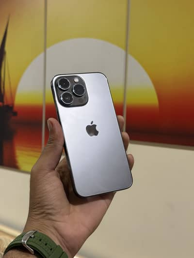 Iphone 13 pro sim working