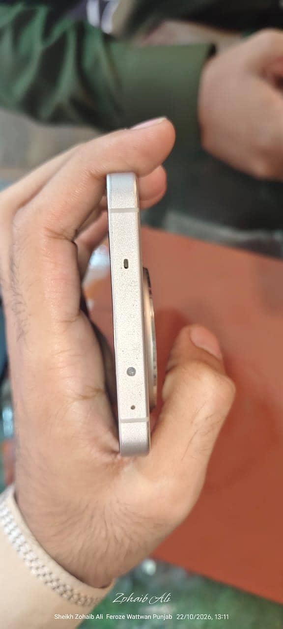 One Plus 13R 4