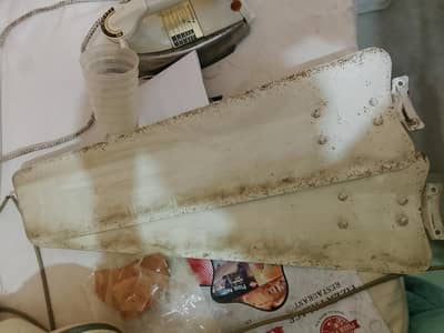 “Ceiling Fan for Sale – Excellent Condition”