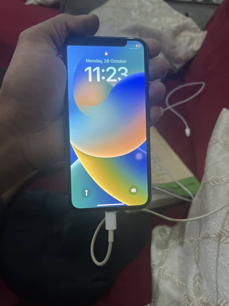 Apple iPhone X read description 0