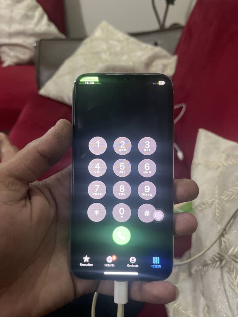 Apple iPhone X read description 2