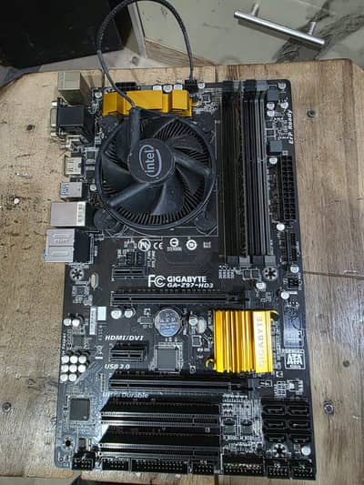 Gigabyte Z97-HD3 + Intel Core i7-4790 + 8GB DDR3 RAM
