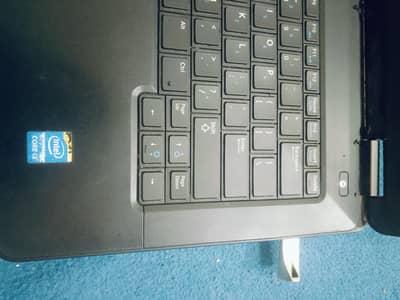 dell laptop for sales . . . serious log contact kry