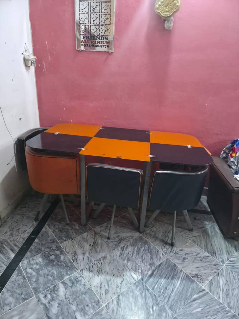 6 seater dinning table 1