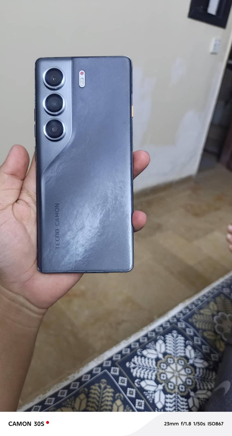 Tecno CAMON 40 Pro 5