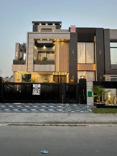 10 Marla Brand New Luxury House For Sale
