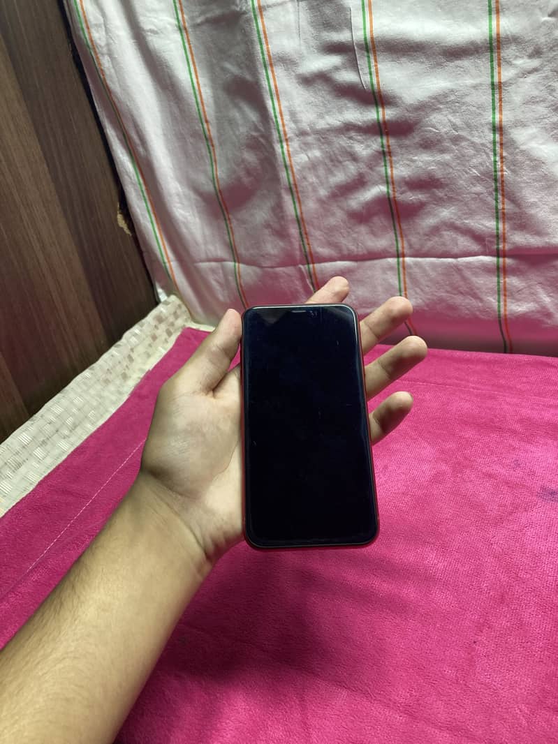 Apple iPhone XR 1