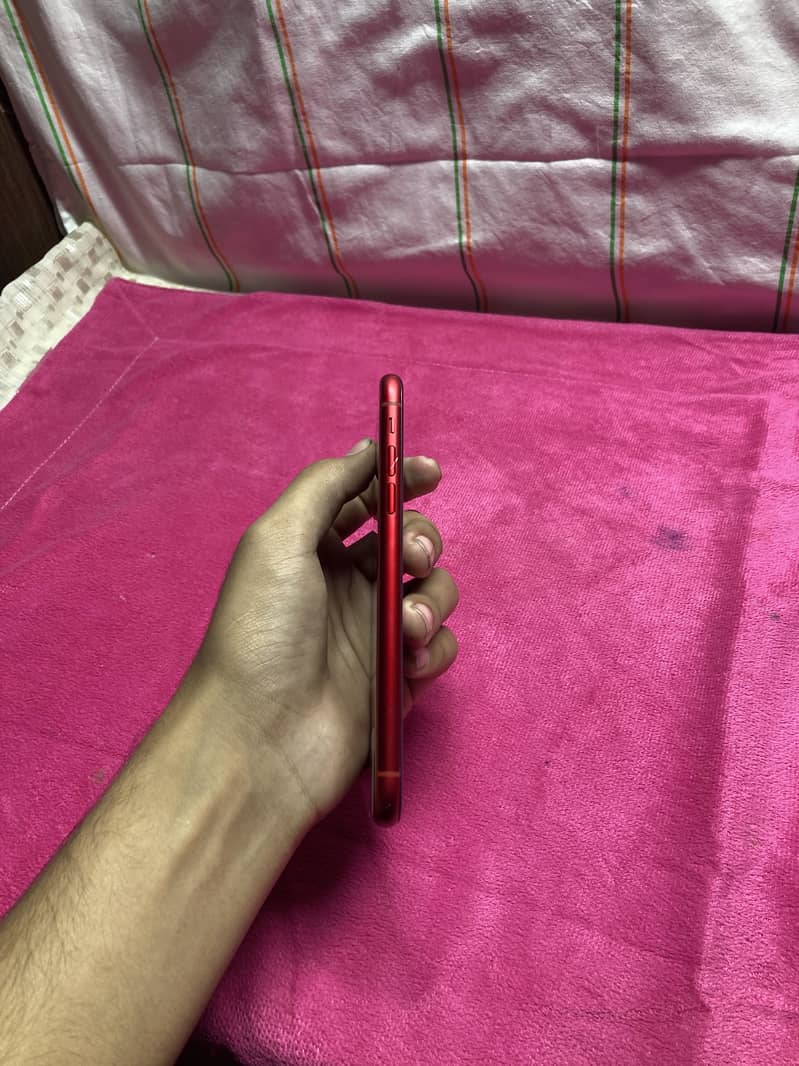 Apple iPhone XR 5