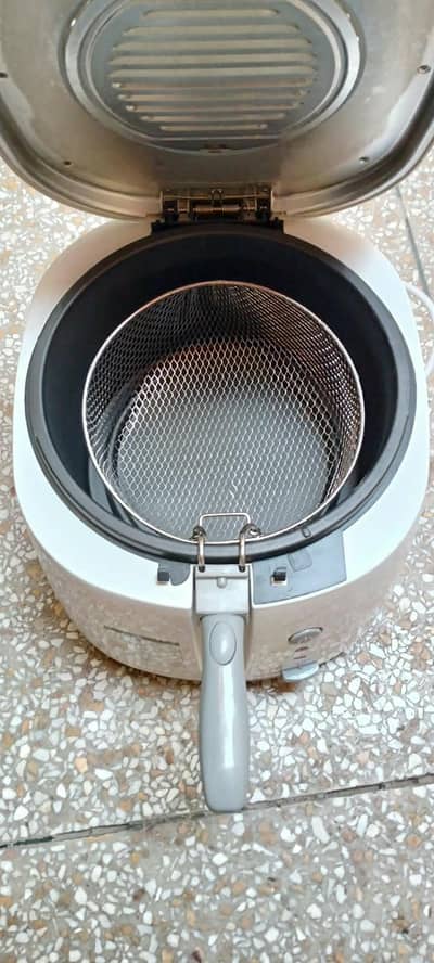 New deep fryer