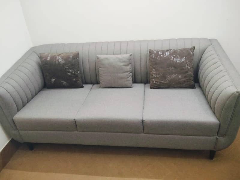6 Seater 6