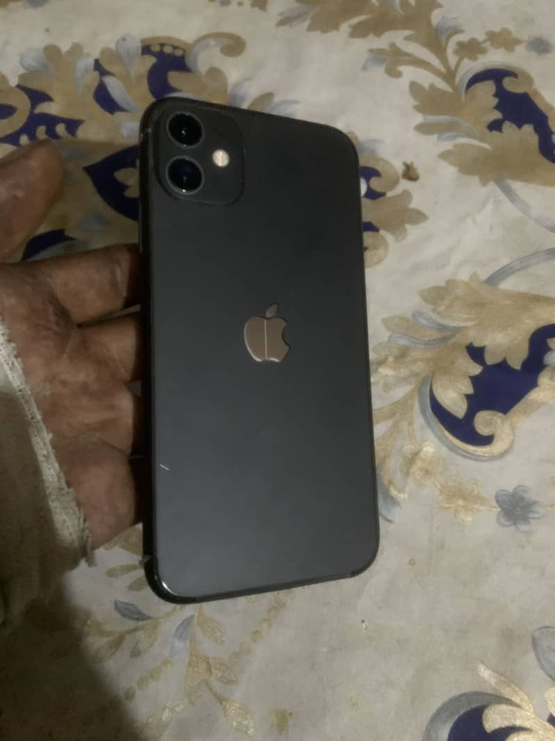 Apple iPhone 11 0