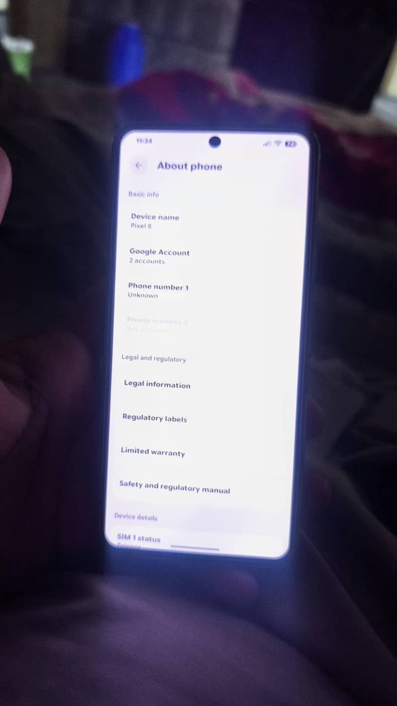 Google Pixel 8 4