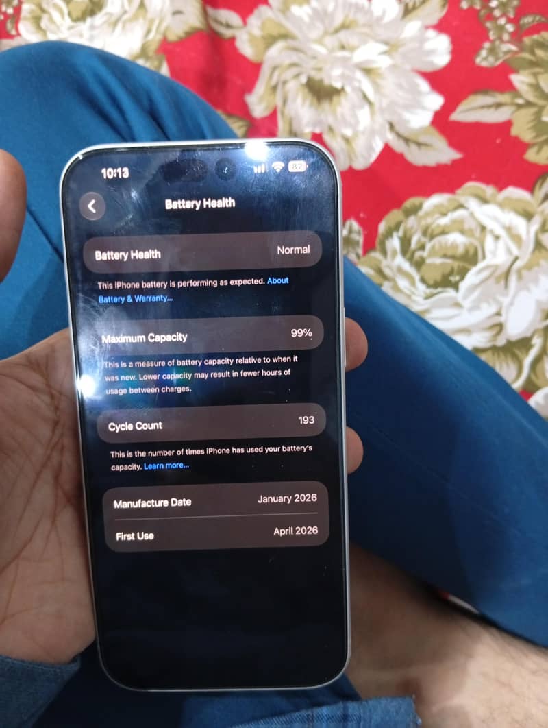 Apple iPhone 17 Pro Max 3