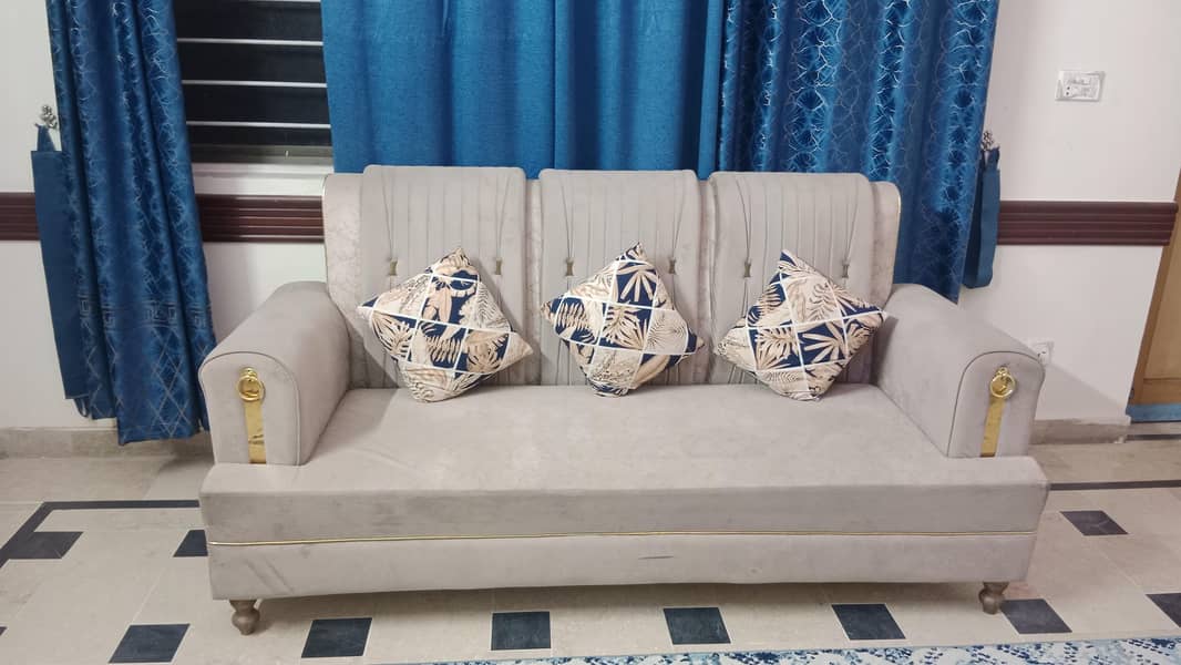 7 seater sofa set 0