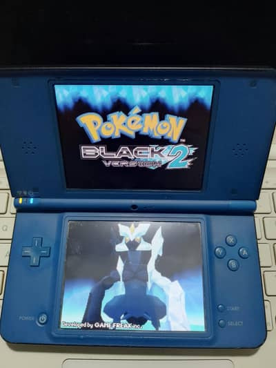 DSI XL modded with games great condition