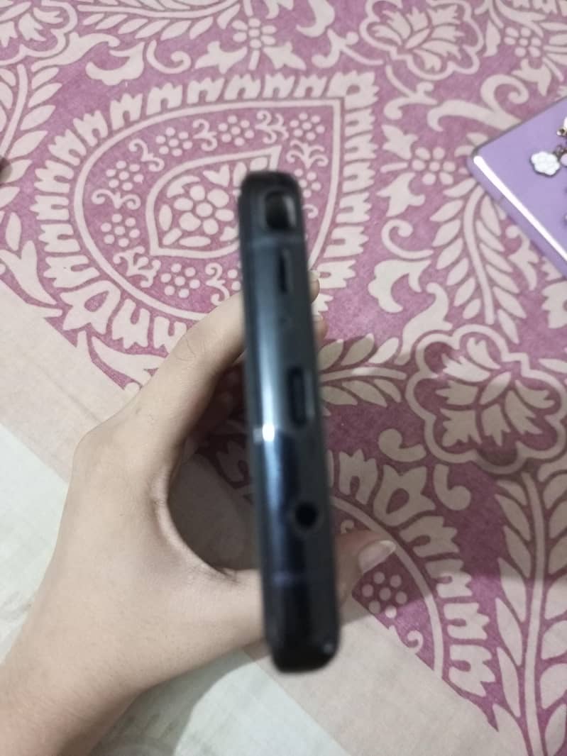 Samsung Mobile Note 8 2