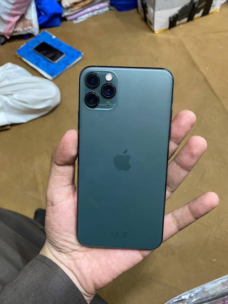 Apple iPhone 11 Pro Max 3