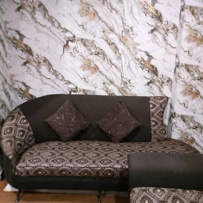 5 seater sofa set with table