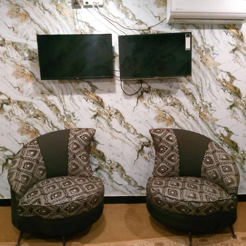 5 seater sofa set with table 3
