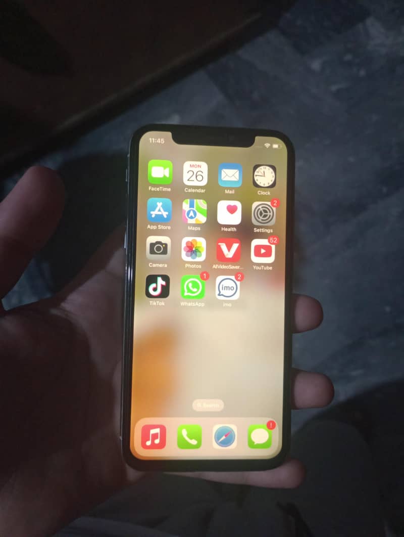 Apple iPhone X 3