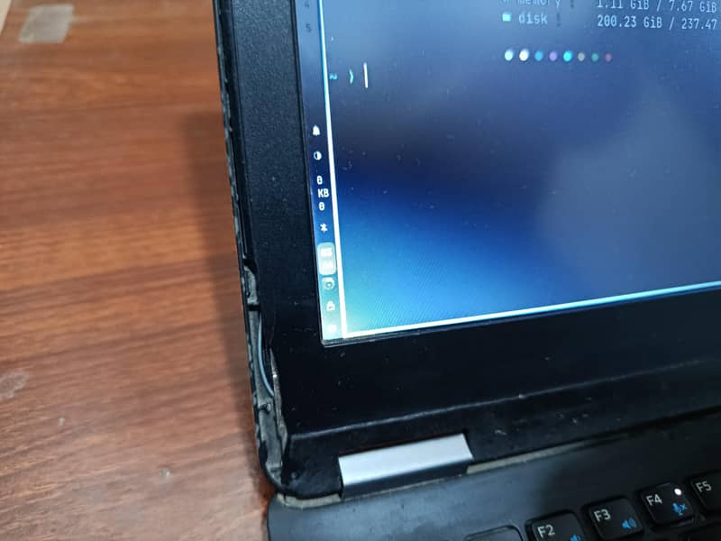 Dell Latitude E7270 5