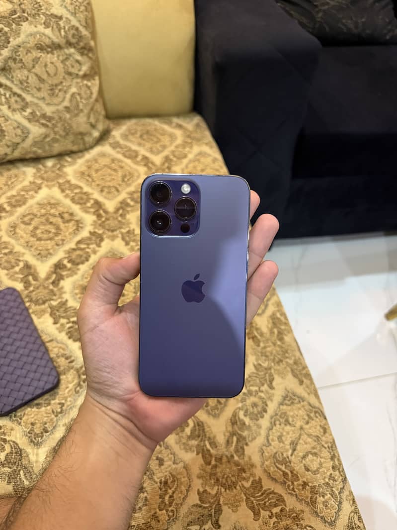 Apple iPhone 14 Pro Max 3