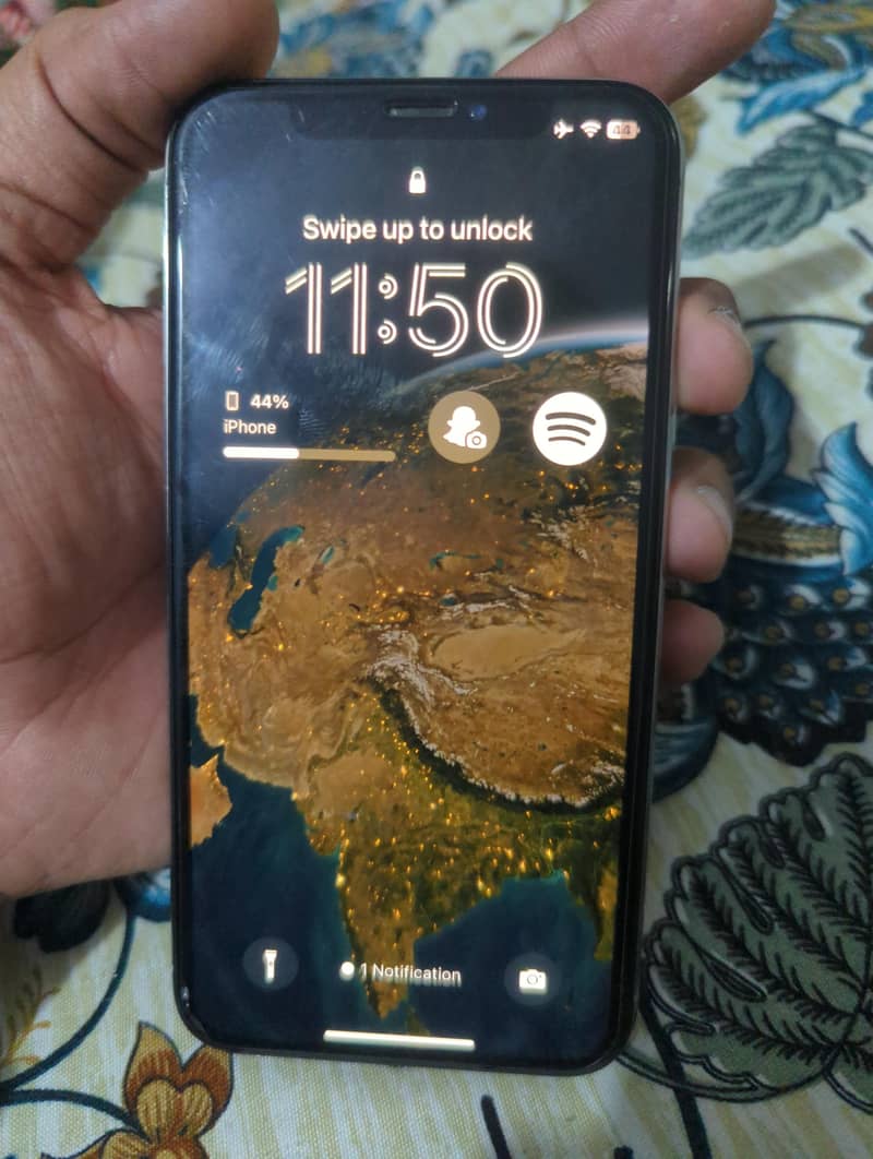 Apple iPhone X 1