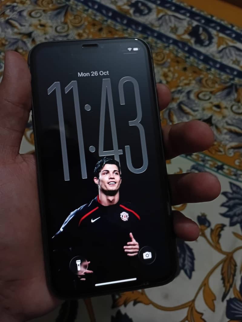 Apple iPhone 11 1
